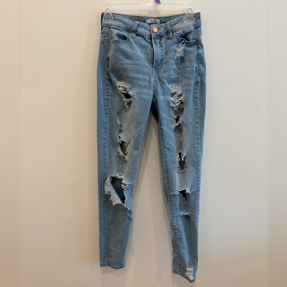 SO Light Blue Distressed Ankle Jeans